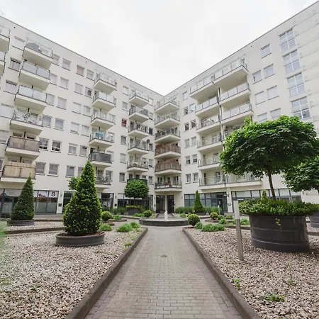 Apartment Warta River Essential By Bookinghost *